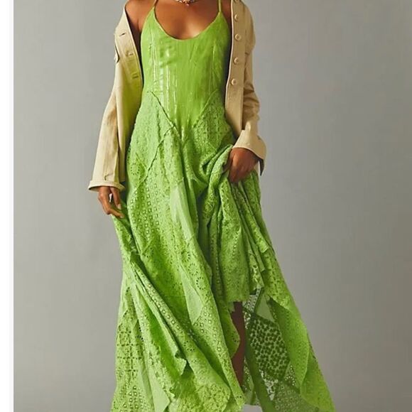 - NWT Free People One Aurella maxi dress size M
New with tag retail $349 - Picture 9 of 12